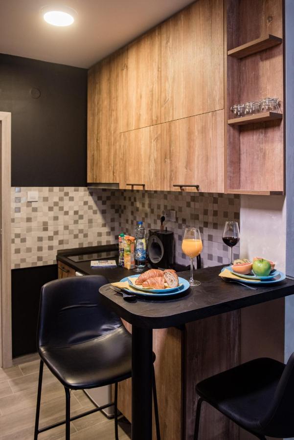 Magellan Family Lux Apartments Novi Sad Exteriör bild